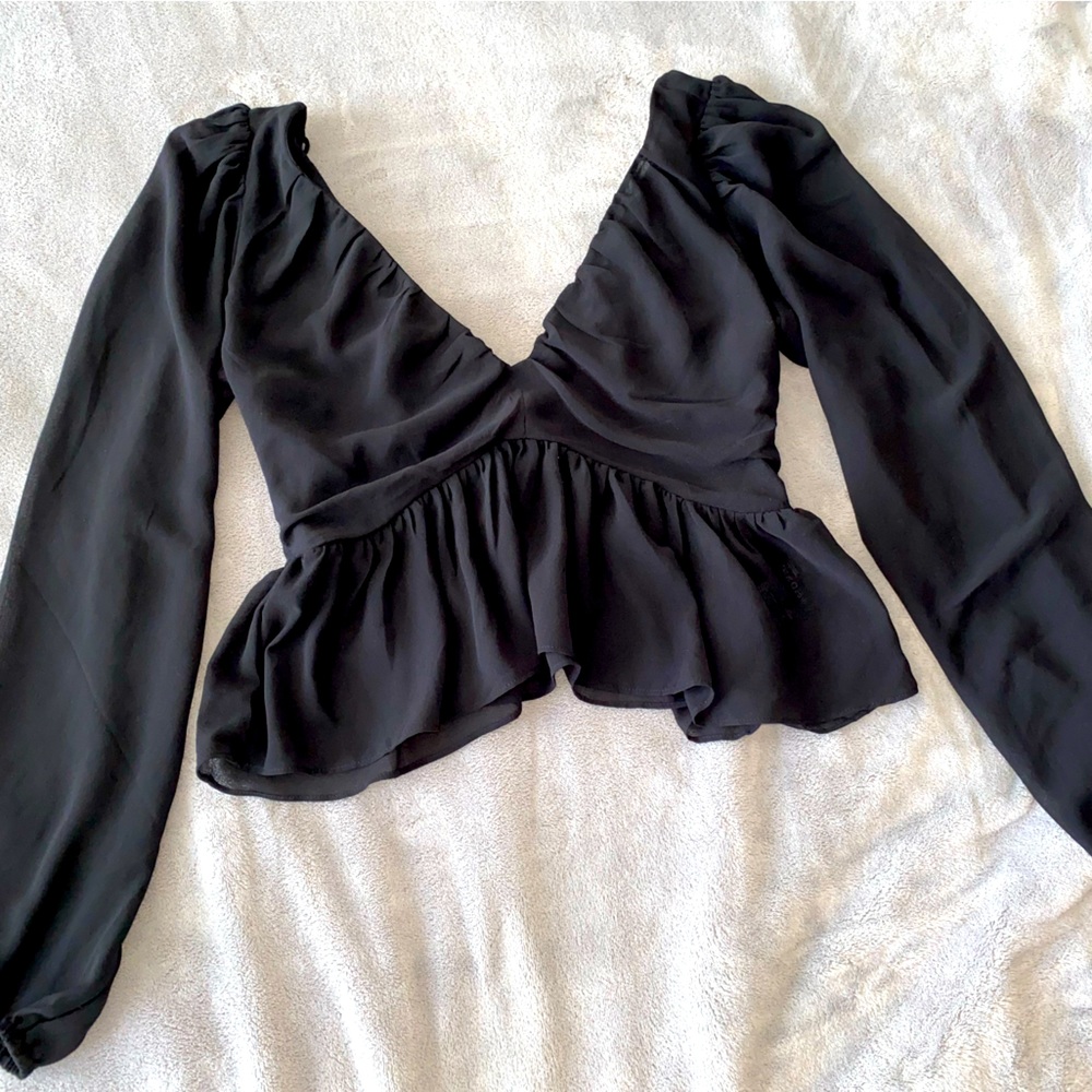 V cut blouse